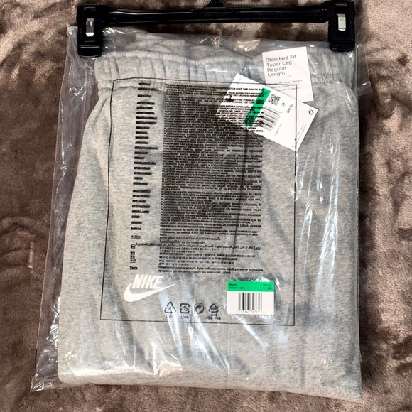 Nike Jogger Pants Mens XL Gray Cotton Swoosh Standard Fit Tapered Leg Drawstring - Picture 2 of 9